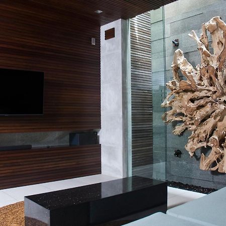 4Br Villa Kamis - Minggu Villas Seminyak エクステリア 写真