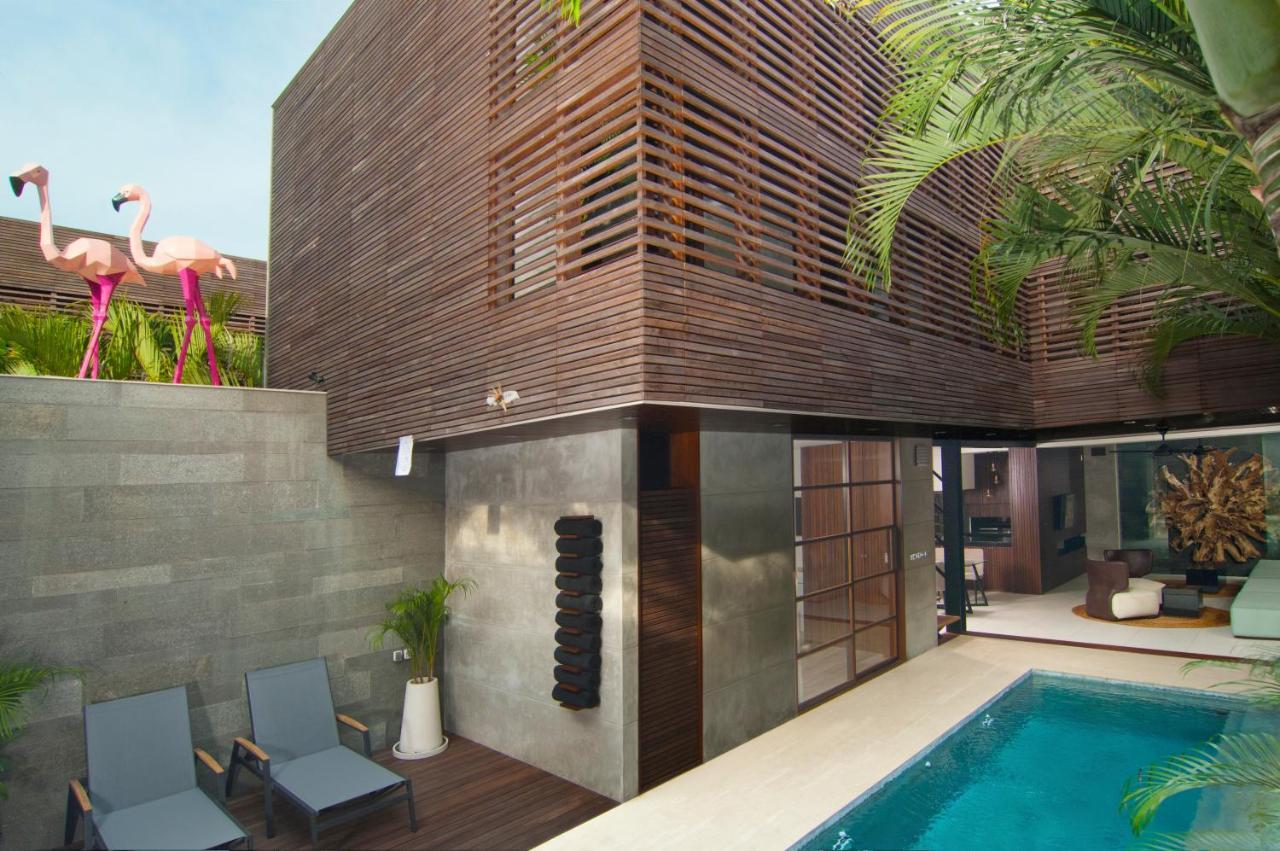 4Br Villa Kamis - Minggu Villas Seminyak エクステリア 写真
