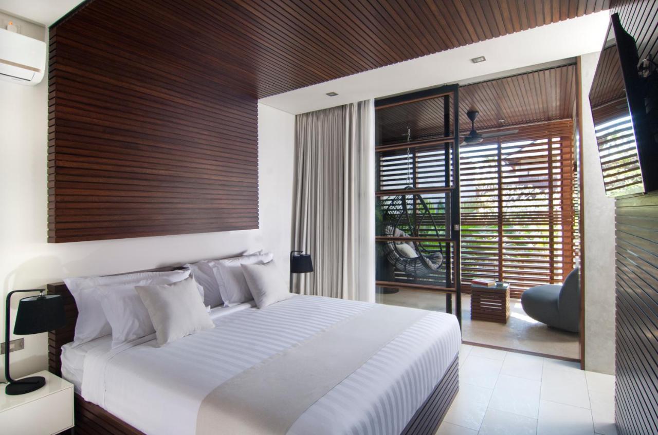 4Br Villa Kamis - Minggu Villas Seminyak エクステリア 写真