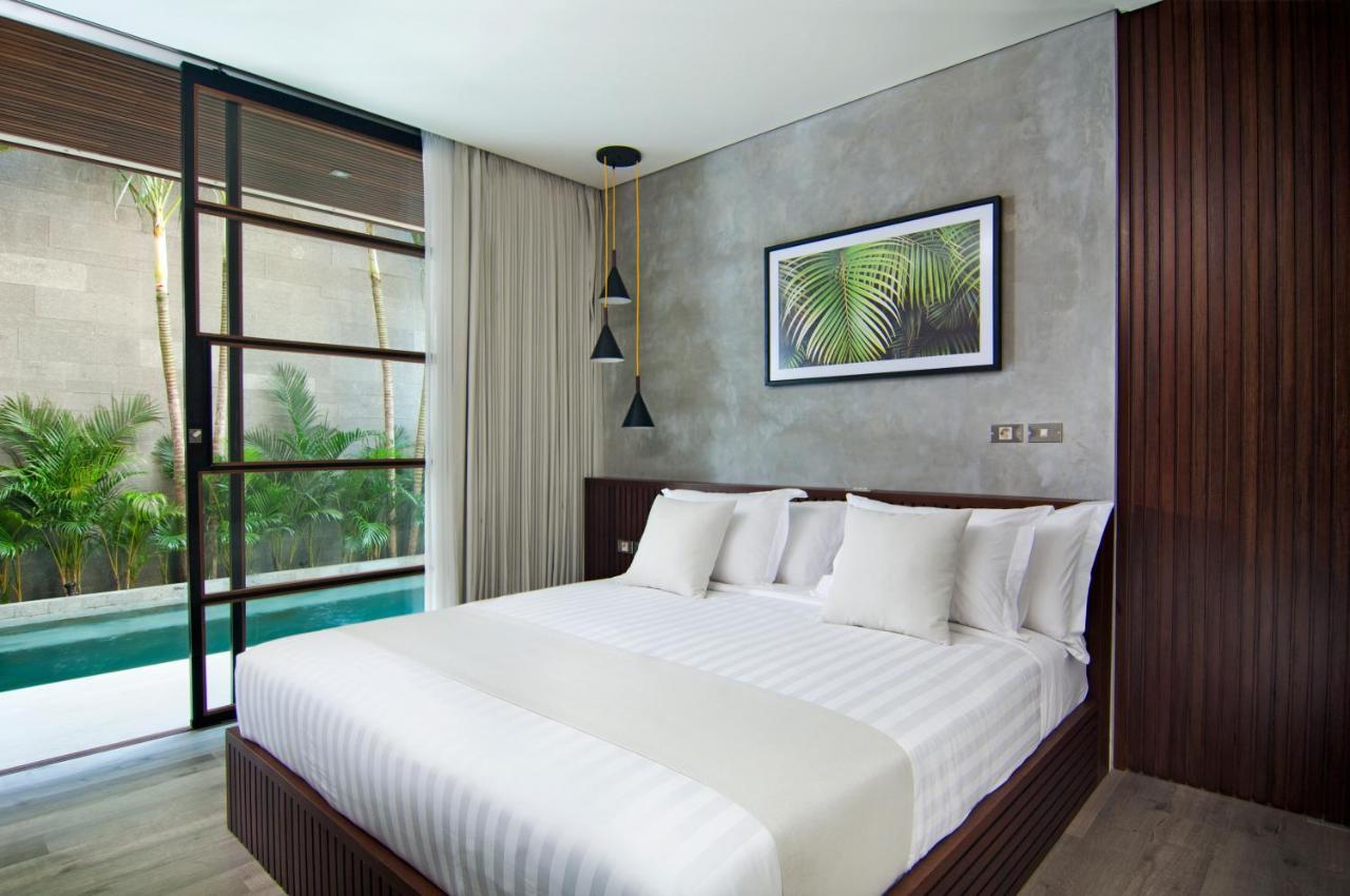 4Br Villa Kamis - Minggu Villas Seminyak エクステリア 写真