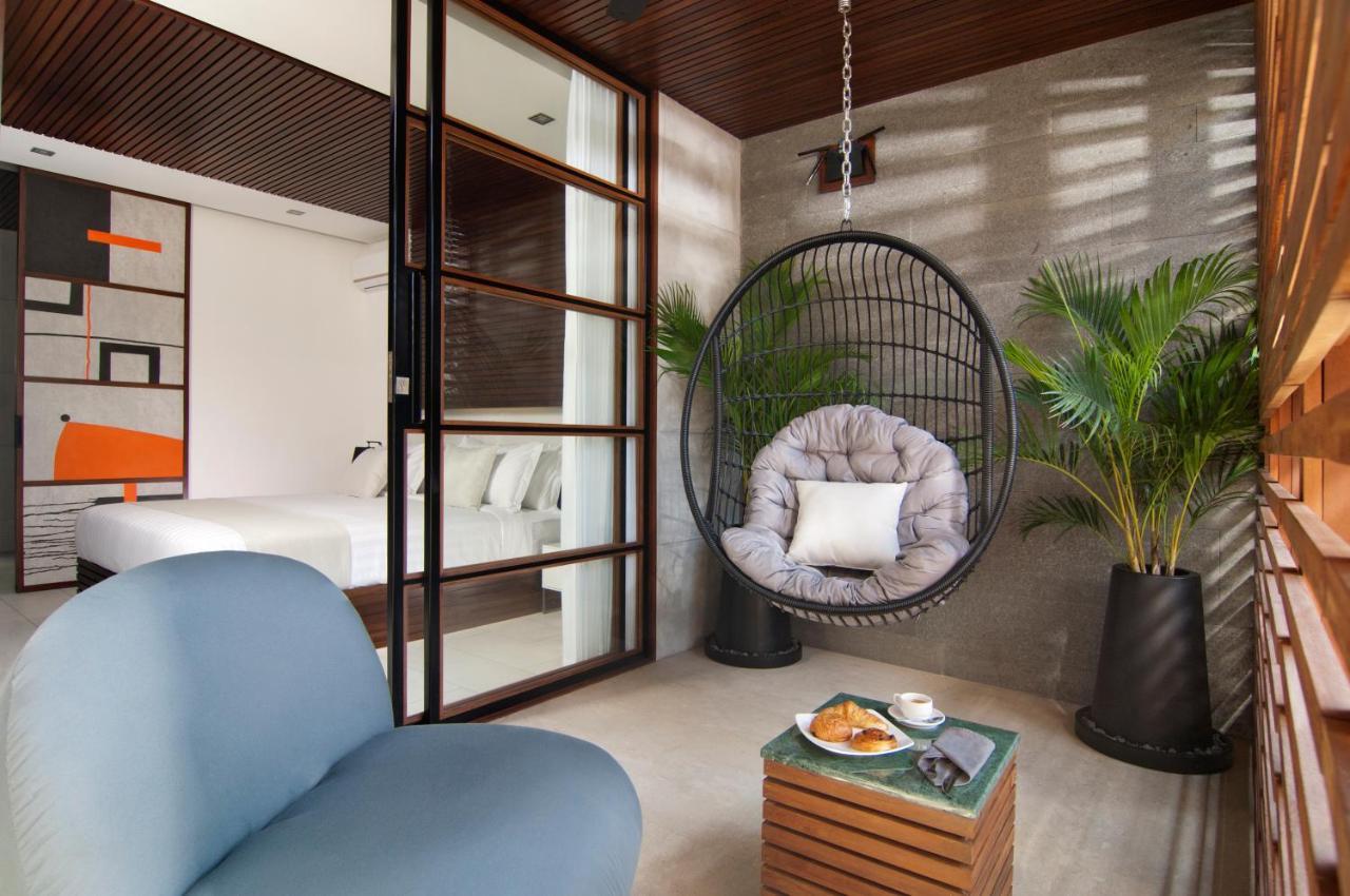 4Br Villa Kamis - Minggu Villas Seminyak エクステリア 写真