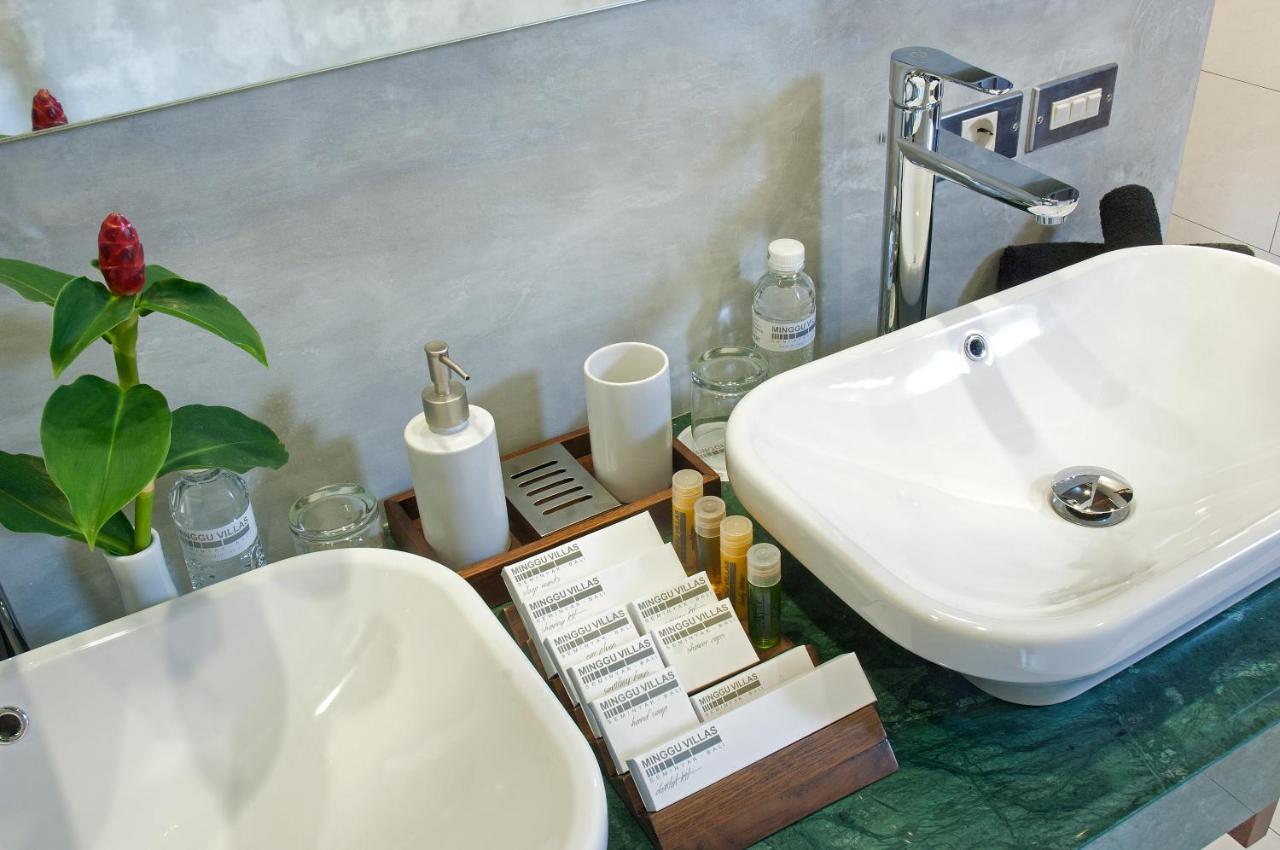 4Br Villa Kamis - Minggu Villas Seminyak エクステリア 写真