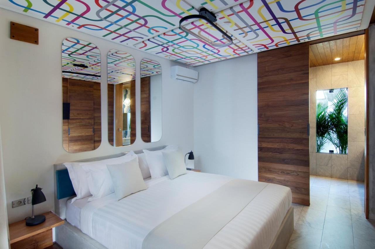 4Br Villa Kamis - Minggu Villas Seminyak エクステリア 写真